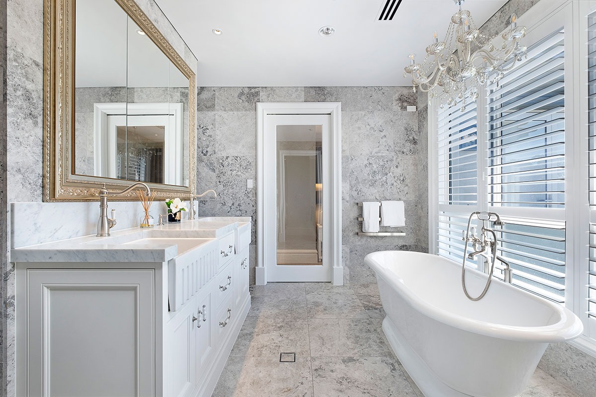 Luxury Shower Screens for Walk In Showers